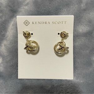 Kendra Scott Presleigh Love Knot Earrings. Gold color, post.